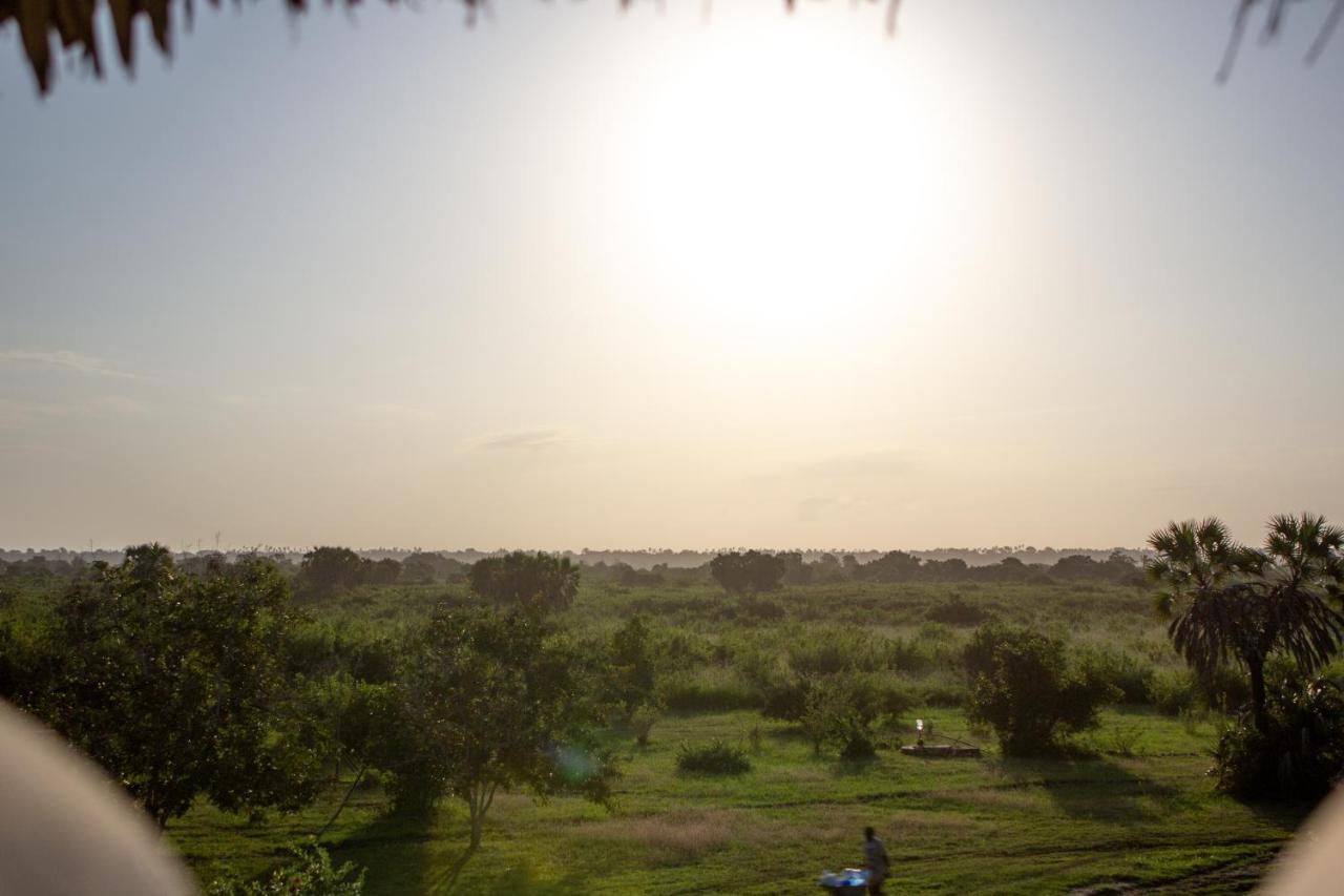 Pangani Cliffs Lodge Esterno foto